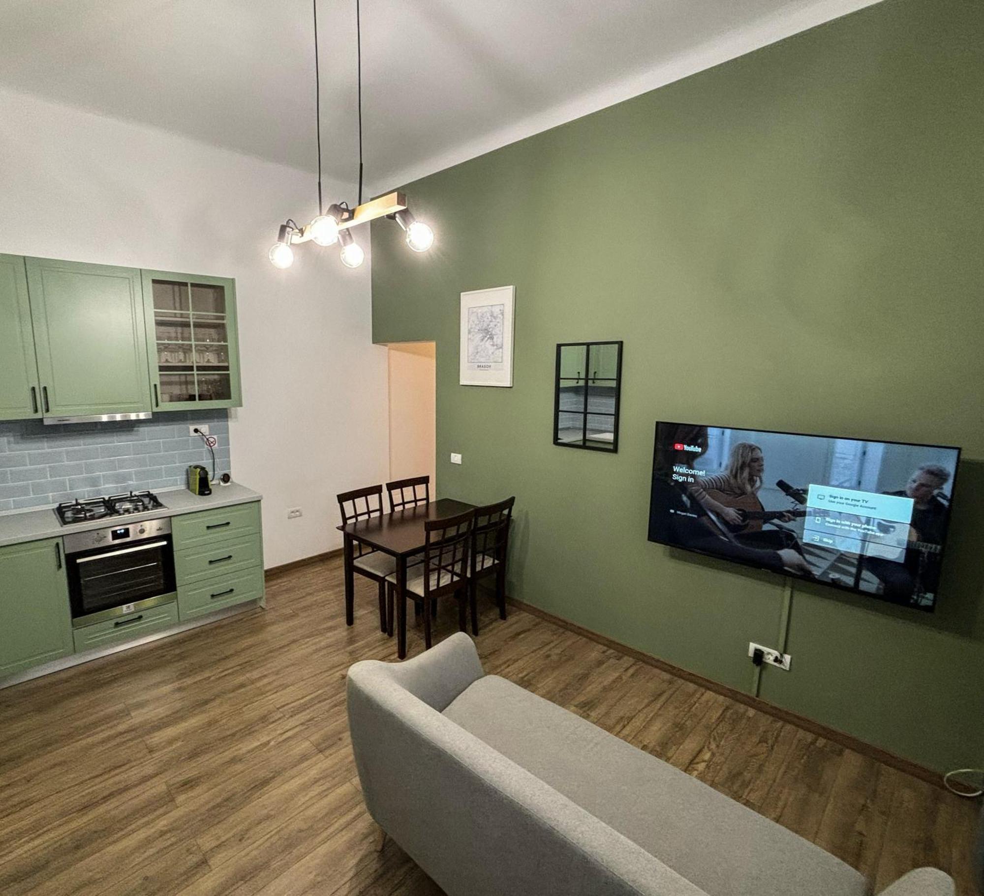 Hirooms Braşov Buitenkant foto